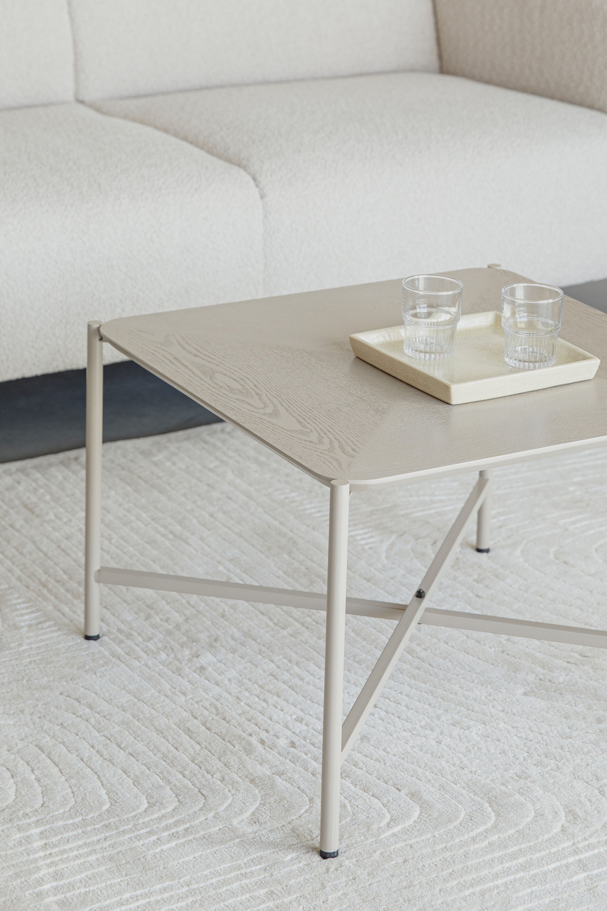 Zuiver Glam Gloss Pink & Gold Round Coffee Table